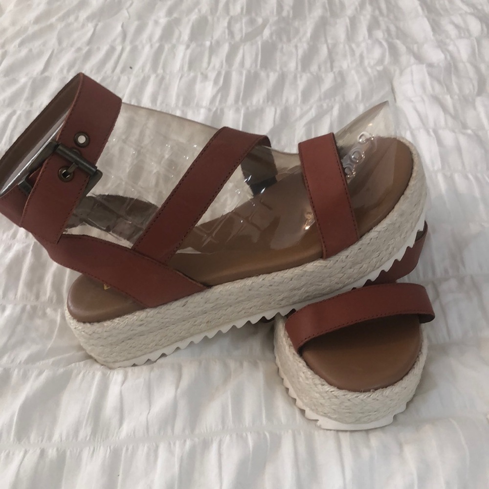 Barbour Brown Platform Sandals with Wide Straps
